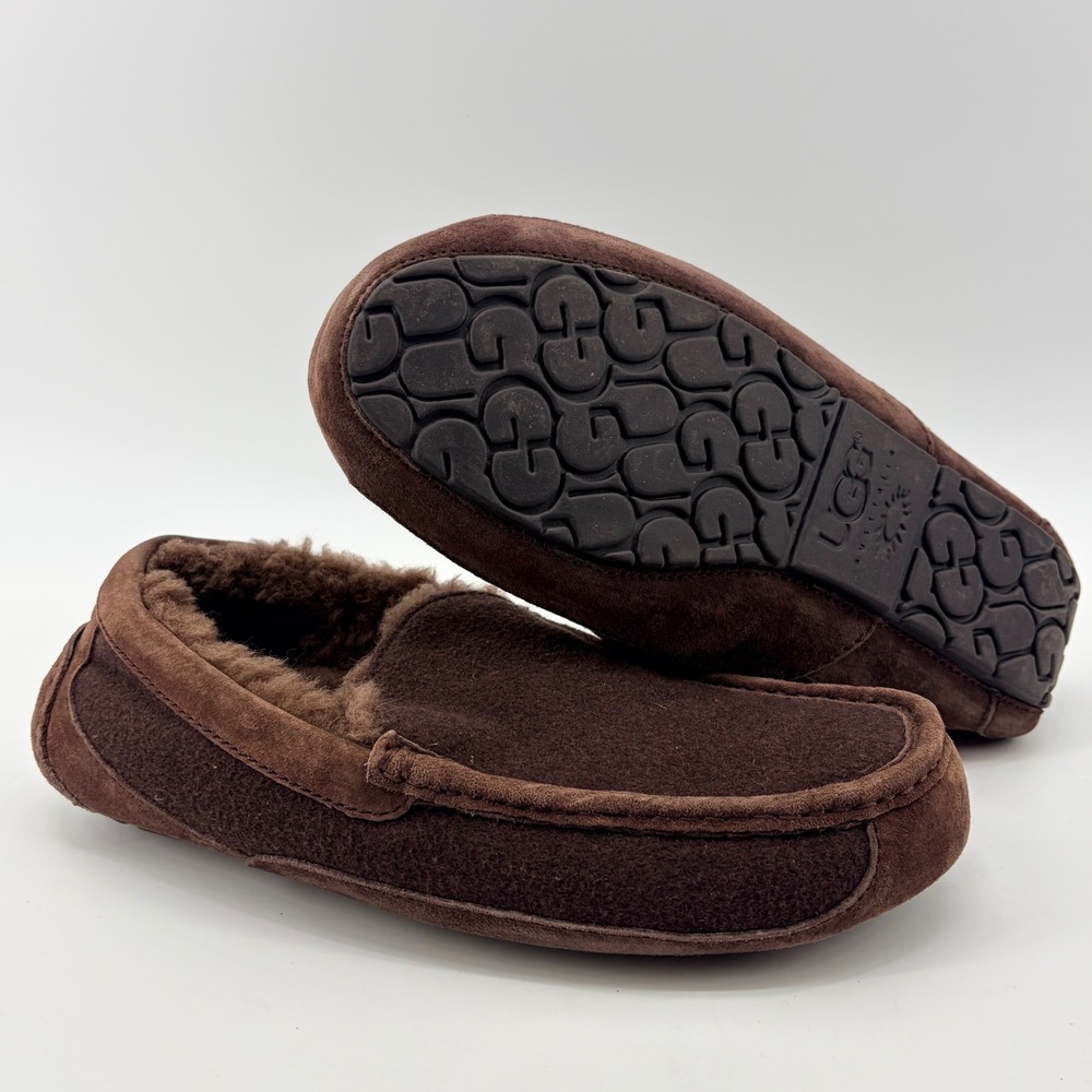 UGG Slippers Mens 10 Brown Ascot 3233 Suede Sheepskin Lined Moccasin House Shoes